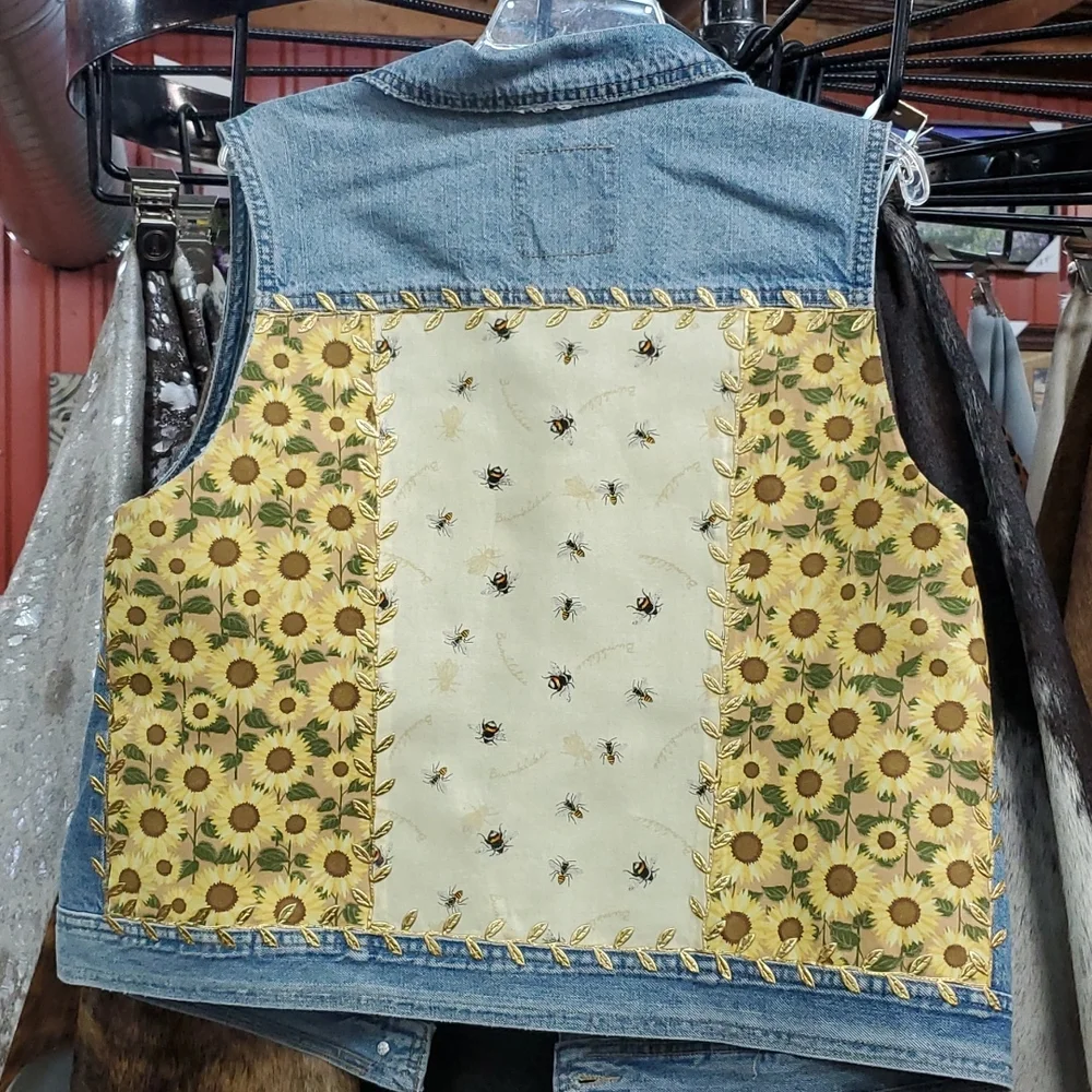 Custom designed jacket - Picture 4 of 4